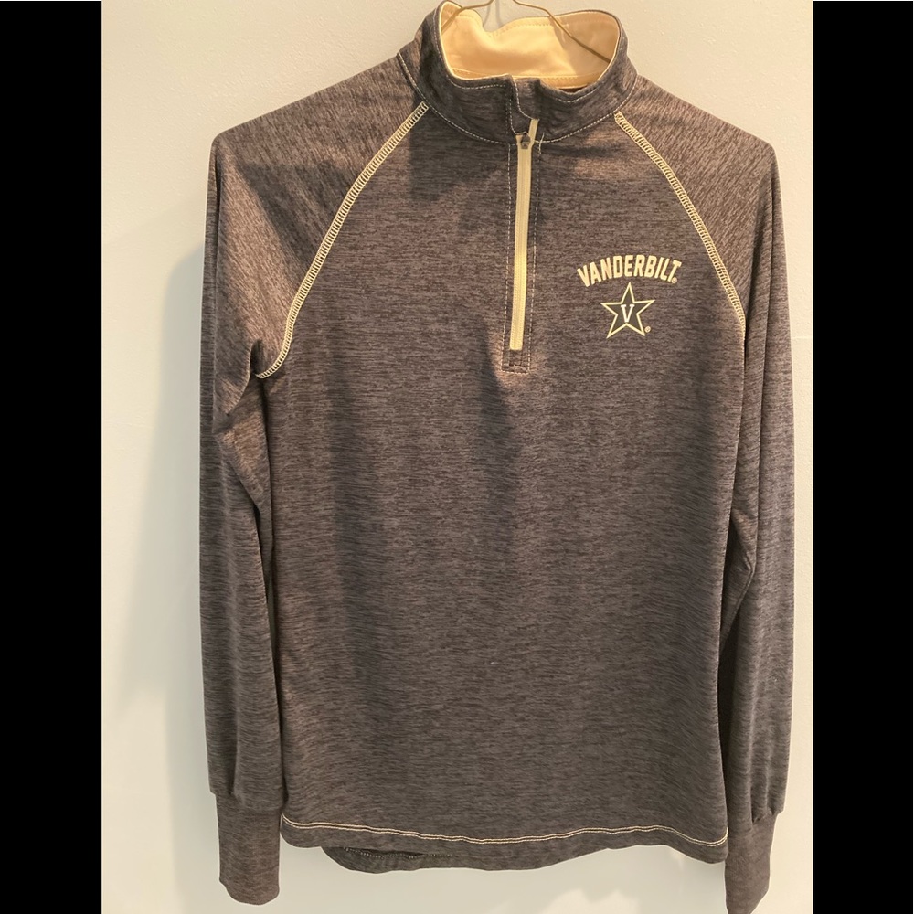 Vanderbilt Coliseum Pullover Jacket size Small